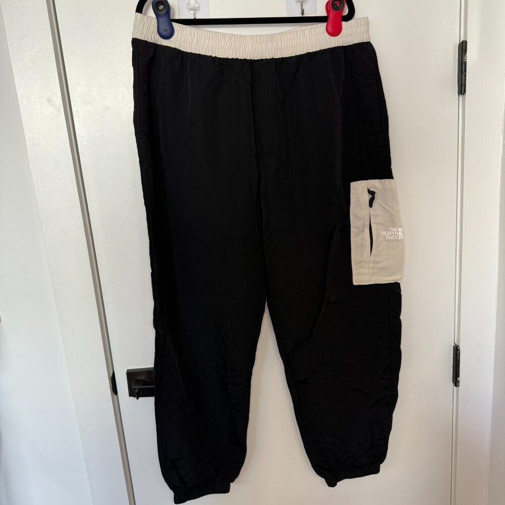 The Northface Nylon Easy Pant - Limited Edition Colorway XL